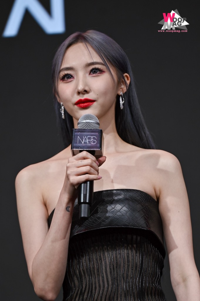 NFX_2676