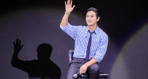 หล่อ แรร์แบบไม่มีใครแทนได้!  “จูจีฮุน” เปิดมุมขี้เล่น สายเปย์ใจดี เซอร์วิสฉ่ำ!  “2025 <JU JI HOON Asia Tour Fanmeeting 'JUNIVERSE' in BANGKOK>” คุ้มค่าสมการรอคอย