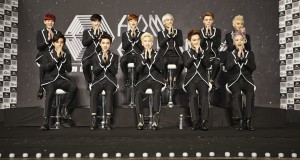 สาวก EXO ชาวไทย รวมพล! พบ 11 หนุ่ม ตัวจริง เสียงจริง  งานแถลงข่าวคอนเสิร์ต ณ พาร์คพารากอน สยามพารากอน  12 กันยายนนี้