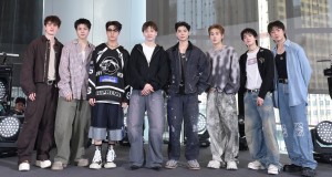 6 หนุ่ม แซม เลออน พาย พี ติวเตอร์ เบ็น MCHOICE TRAINEE แฮปปี้สุด ได้ หนุ่ม ปอร์เช่ ศิวกร รับหน้าที่ PRODUCER เพลง THEME รายการ MCHOICE TRAINEE ROAD TO DEBUT