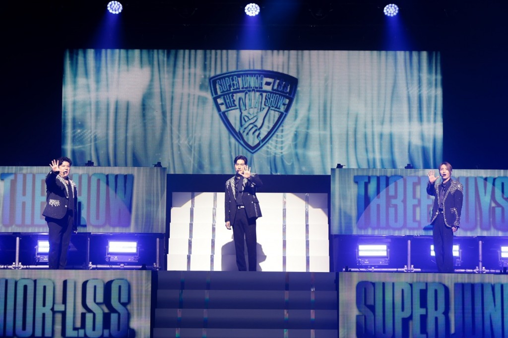 [SUPER JUNIOR-L.S.S._ภาพที่ 1] คอนเสิร์ต SUPER JUNIOR-L.S.S. THE SHOW  Th3ee Guys in BANGKOK