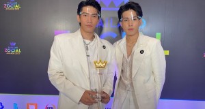 “จีเอ็มเอ็มทีวี” คว้า 3 รางวัล “THAILAND ZOCIAL AWARDS 2021”  “เพราะเราคู่กัน 2gether The Series” รางวัล “BEST ENTERTAINMENT ON SOCIAL MEDIA”  “ไบร์ท-วิน” รางวัล “PERSON OF THE YEAR”  “เค” รางวัล “BEST INFLUENCER ON SOCIAL MEDIA”