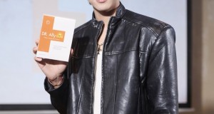 สุดปัง! DR.Ally คว้าหนุ่มฮอต “เพิร์ธ-ธนพนธ์” นั่งแท่นพรีเซ็นเตอร์ DR.Ally SUN คนแรก