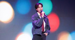 ฟลุ๊คจ์ พงศภัทร์ โชว์ซิงเกิ้ลแรก “จะให้ไปรักใคร” ครั้งแรกบนเวทีงาน Fluke 29th Birthday ‘New Aspiration’ — หลิงหลิง จันจิ กาฟิวส์ จูเนียร์ หอบเค้กร่วมเซอร์ไพรส์