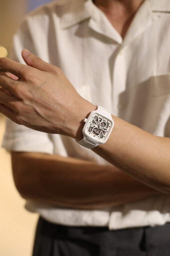 True Square Open Heart (1)