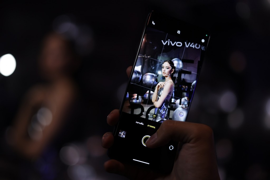 V40 Series 5G Launch_Nycha 2