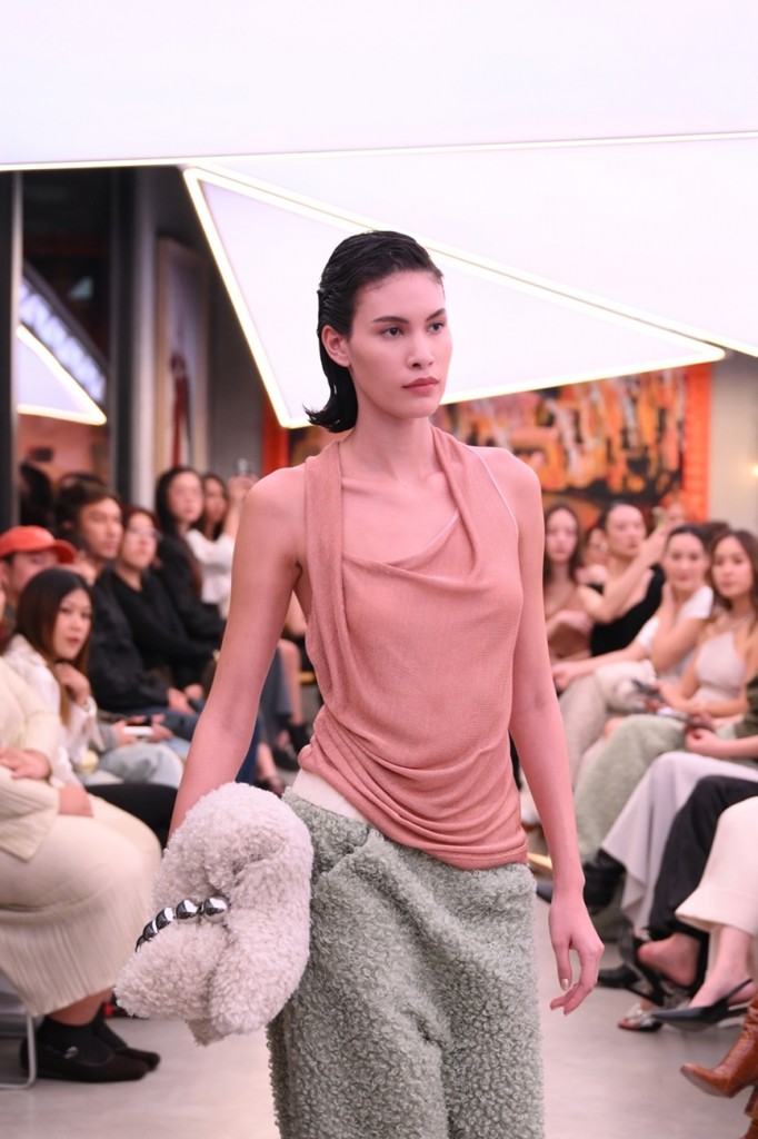 Vickteerut SpringSummer 2025 Fashion Show (10)_0