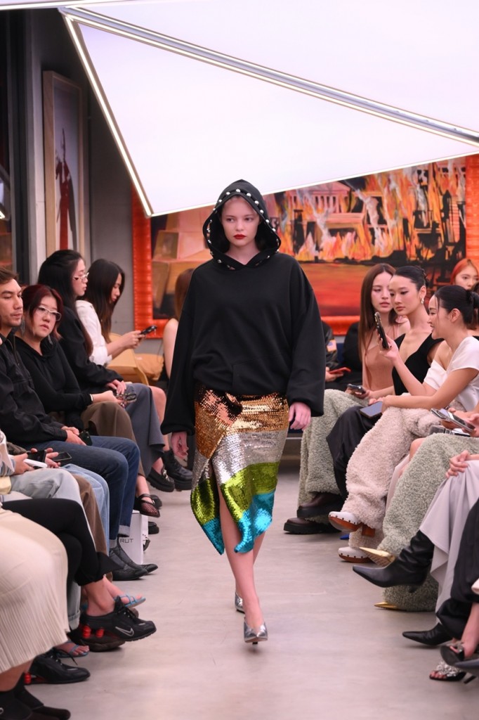 Vickteerut SpringSummer 2025 Fashion Show (8)_0