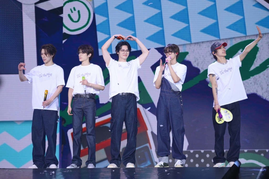 [WayV ภาพที่ 12] 2024 WayV CONCERT [ON THE Way] IN BANGKOK