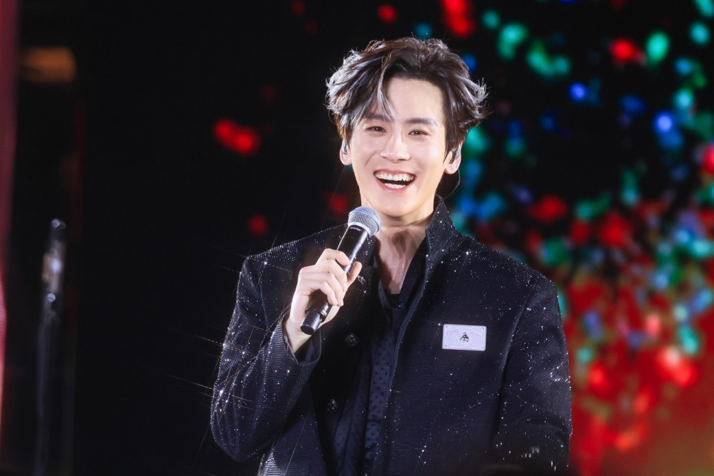 Wei Zhe Ming (6)
