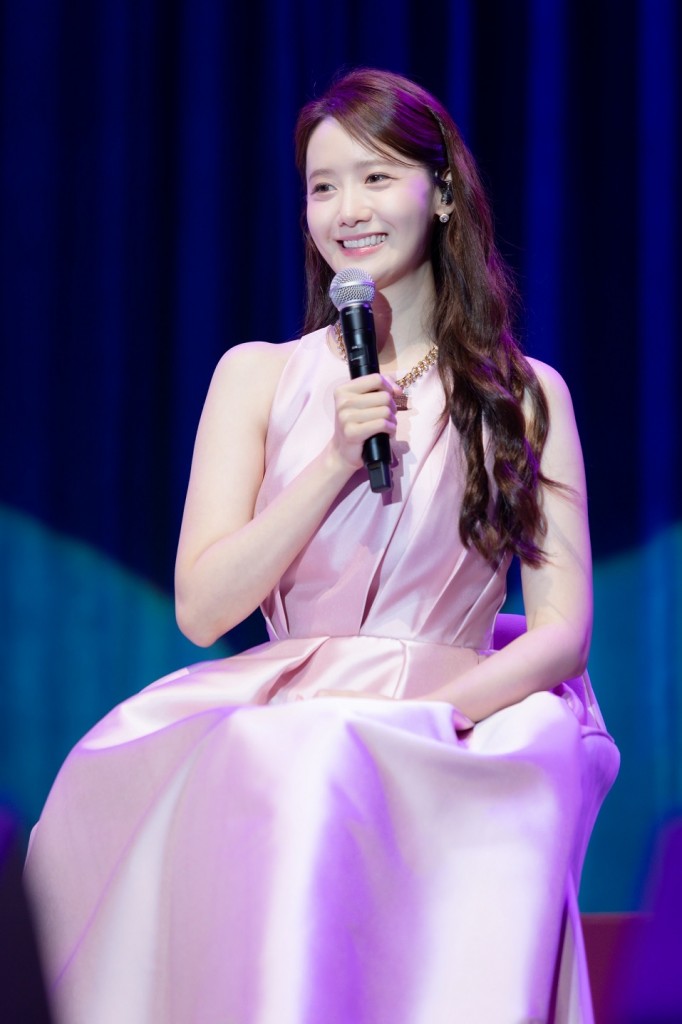 [YOONA ภาพที่ 9] แฟนมีตติ้ง YOONA FAN MEETING TOUR _ YOONITE in BANGKOK