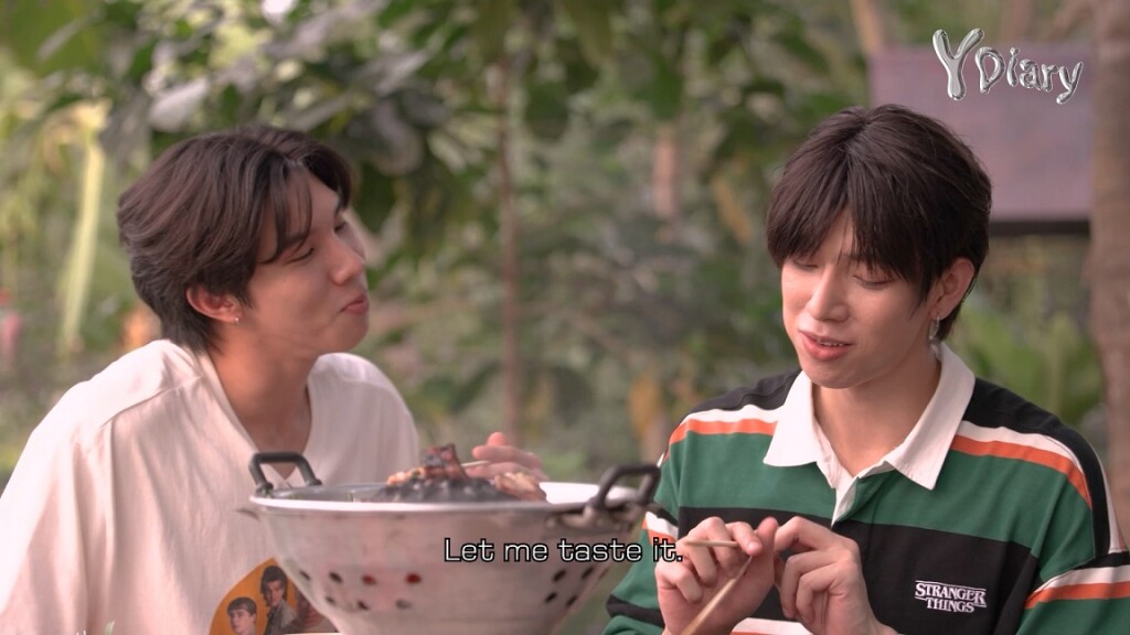 Ydiary 16-9.00_25_38_08.Still026