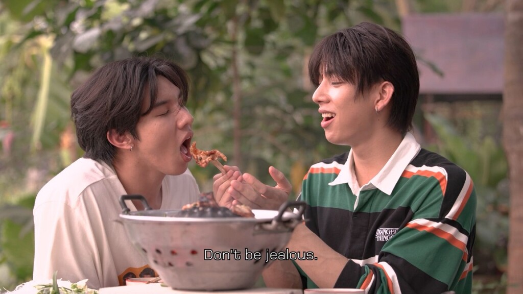 Ydiary 16-9.00_25_50_20.Still027