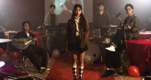 “Yes Indeed” เปิดขายเสื้อวง สุดเท่! พร้อมลุ้นสิทธิ์แฟนมีตติ้งเปิดอัลบั้มเต็มรูปแบบครั้งแรก!