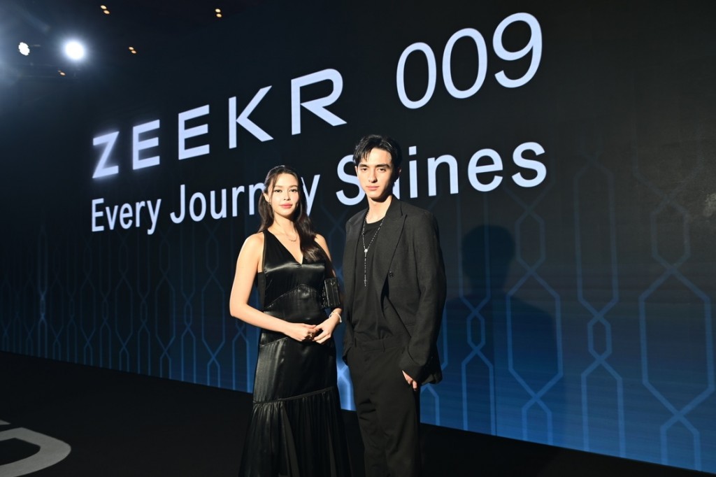 ZEEKR 009_11