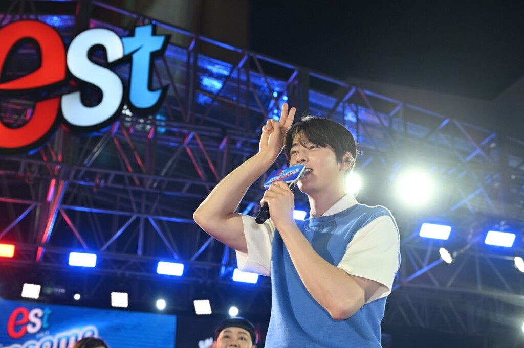 estxChaEunWoo_เกมใบ้คำด้วยท่าทาง 7