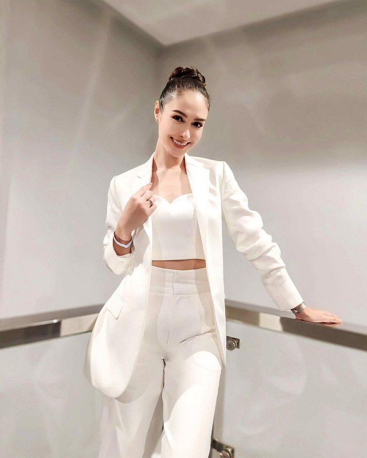 faridawaller_301261541_2865588653735707_7044467341203461524_n