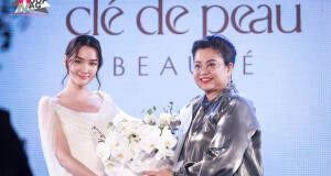 เดียร์น่า ฟลีโป  ร่วมแชร์ประสบการณ์การดูแลผิว ในงาน The Multi Level Brightening by Clé de Peau Beauté