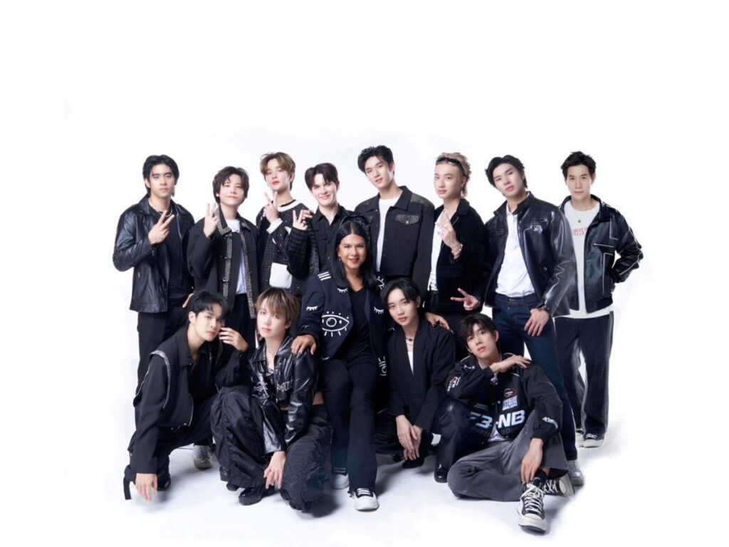 กอล์ฟและผู้เข้าแข่งขันทั้งหมด