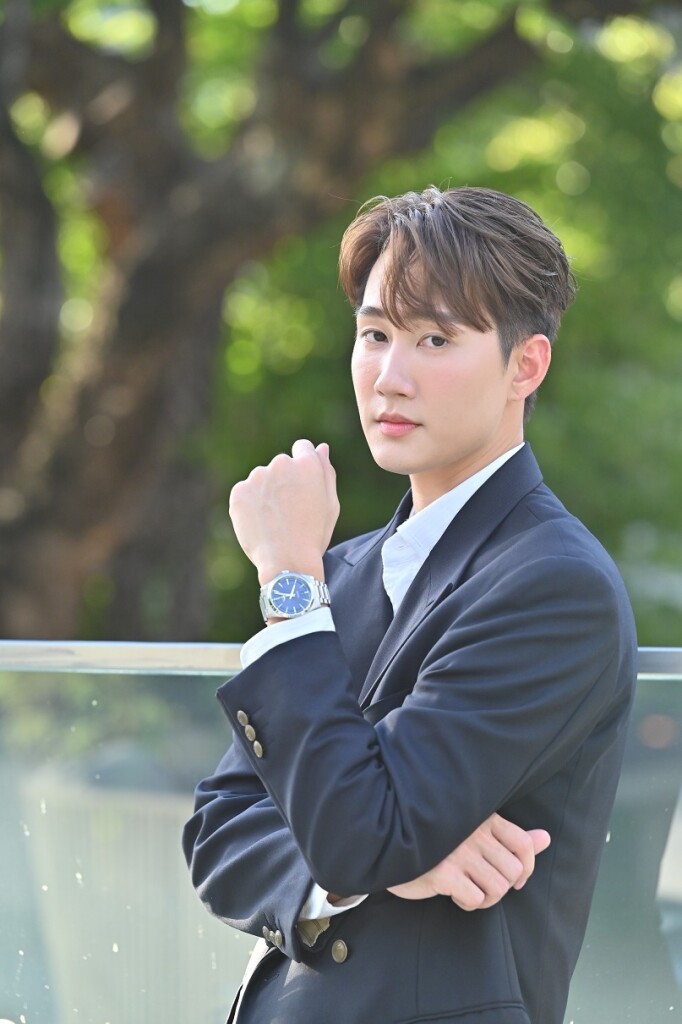 กัปตัน-ชลธร คงยิ่งยง_2_0