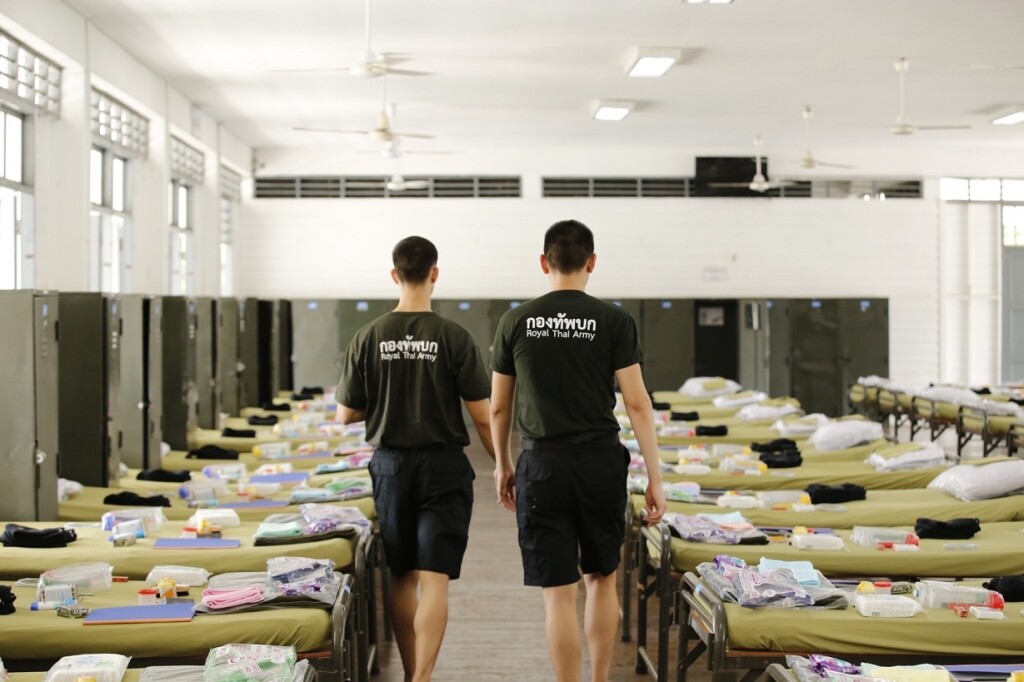 ชีวิตติดใบแดง 02