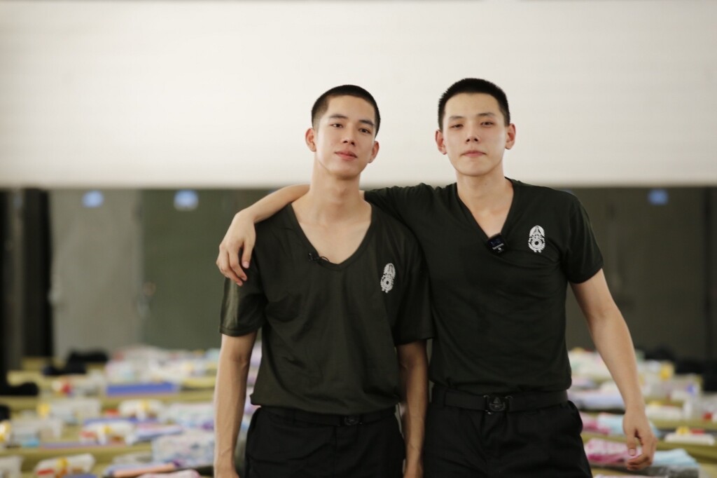 ชีวิตติดใบแดง 04