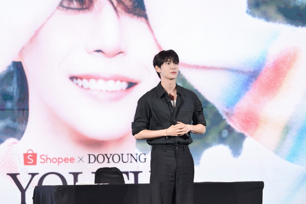 [ช่วงแฟนไซน์ 5] DOYOUNG (โดยอง) งาน Shopee x DOYOUNG ‘YOUTH’ FANSIGN & EVENT