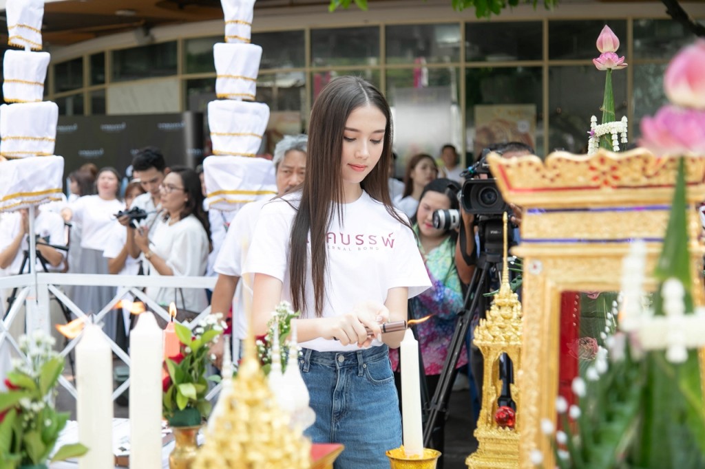 นีญ่า มากีลา