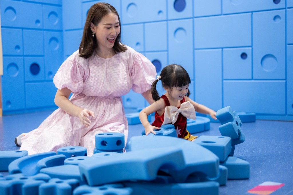 น้องมินดา-เอมินดา วงศ์ศรีรุ่งเรือง