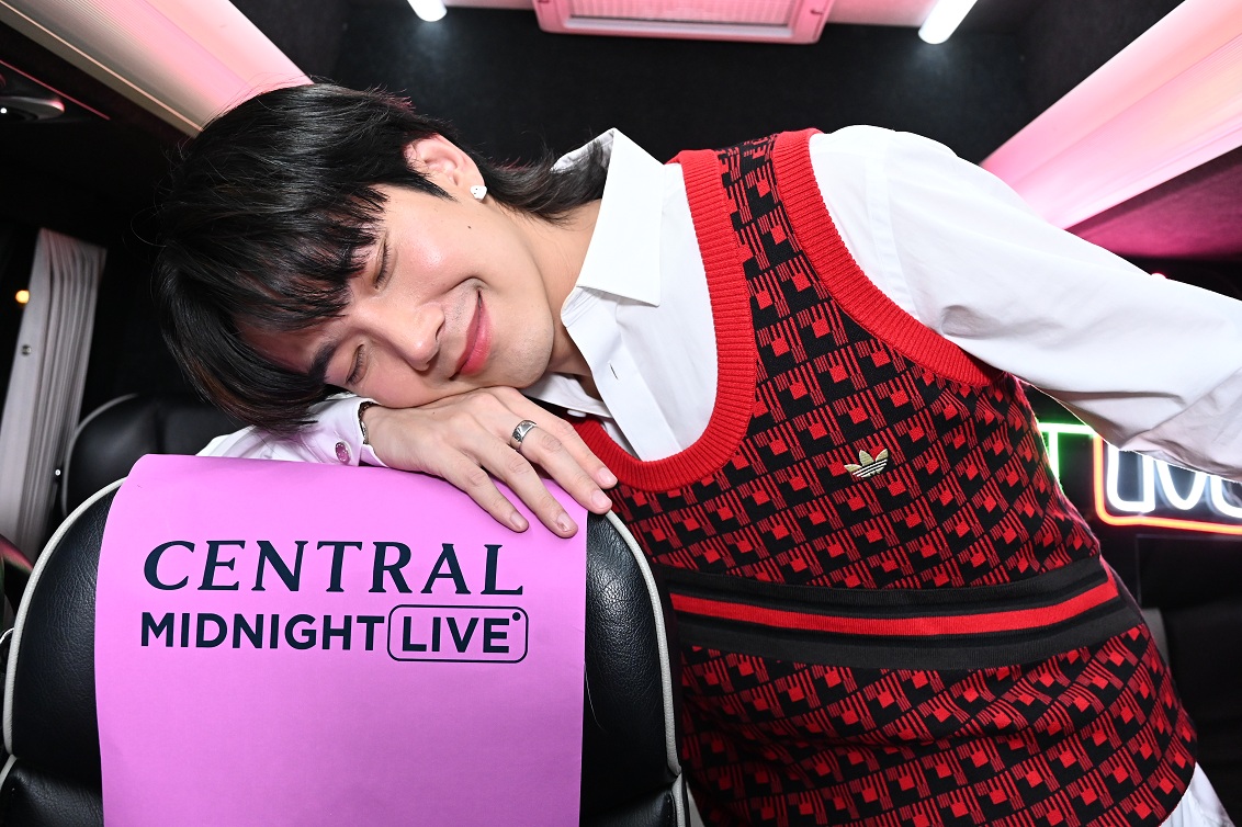 บิว จักรพันธ์ Central Midnight Sale Live 4