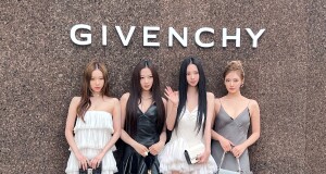 aespa สวยสง่าดึงดูดความสนใจอย่างร้อนแรง!! เข้าร่วมแฟชั่นโชว์ Spring Summer 2023 ของ Givenchy  แฟนคลับชาวยุโรปรอต้อนรับท่ามกลางฝนตก! พิสูจน์ความเป็นที่นิยมในระดับโลก!  #aespa #æspa #에스파 #Givenchy