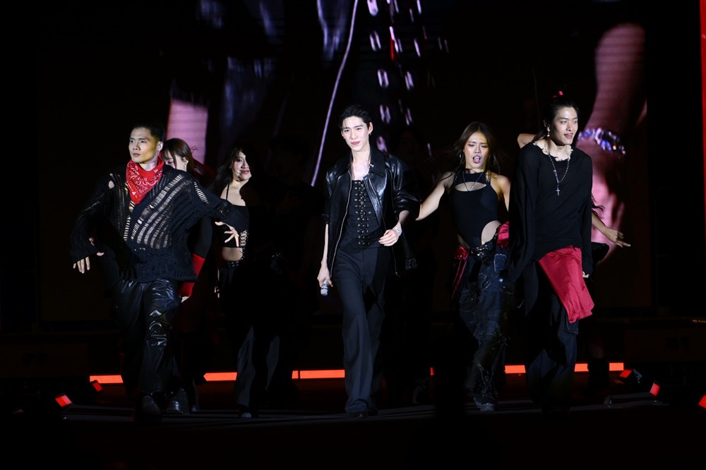 ภาพข่าว_งาน DEK SOM BOON 80th PROSPERITY CELEBRATION (14)