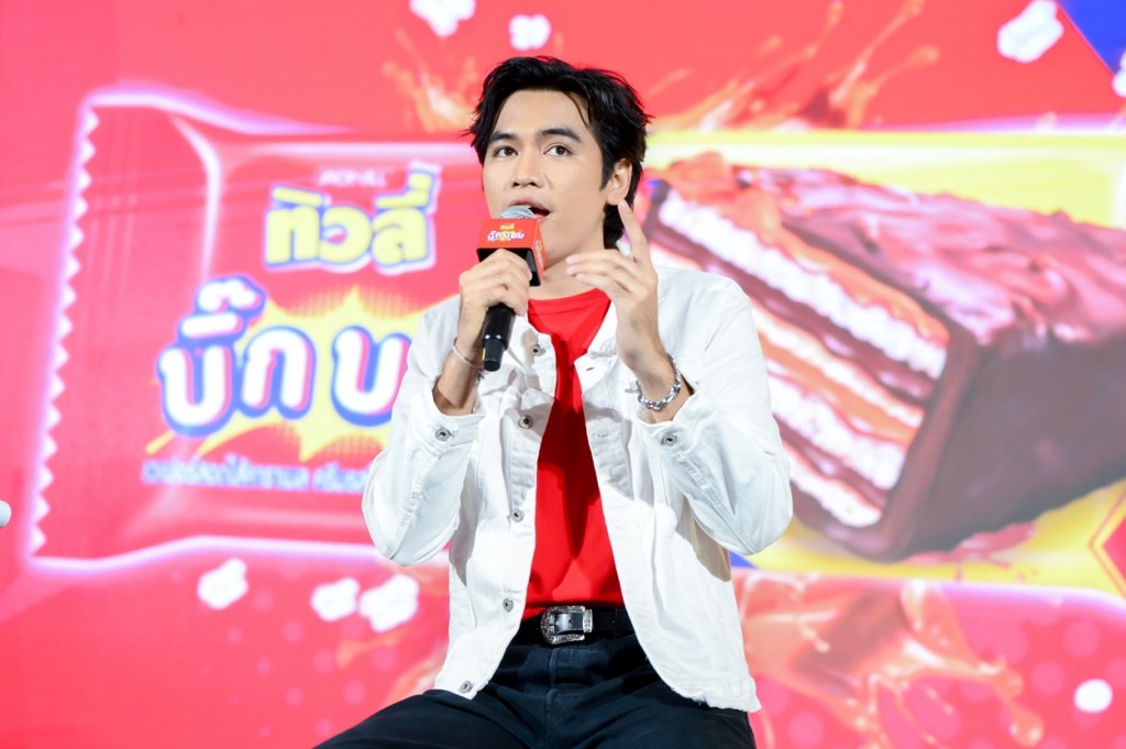 ภาพข่าว_ทิวลี่ เปิดตัวสินค้าใหม่ ทิวลี่ บิ๊กบอม อร่อยระเบิดฟินกระจาย (9)