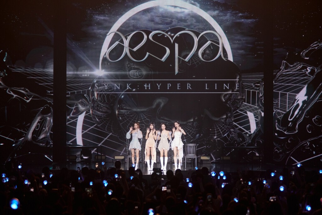 ภาพคอนเสิร์ตของ aespa ที่แดลลัส 2