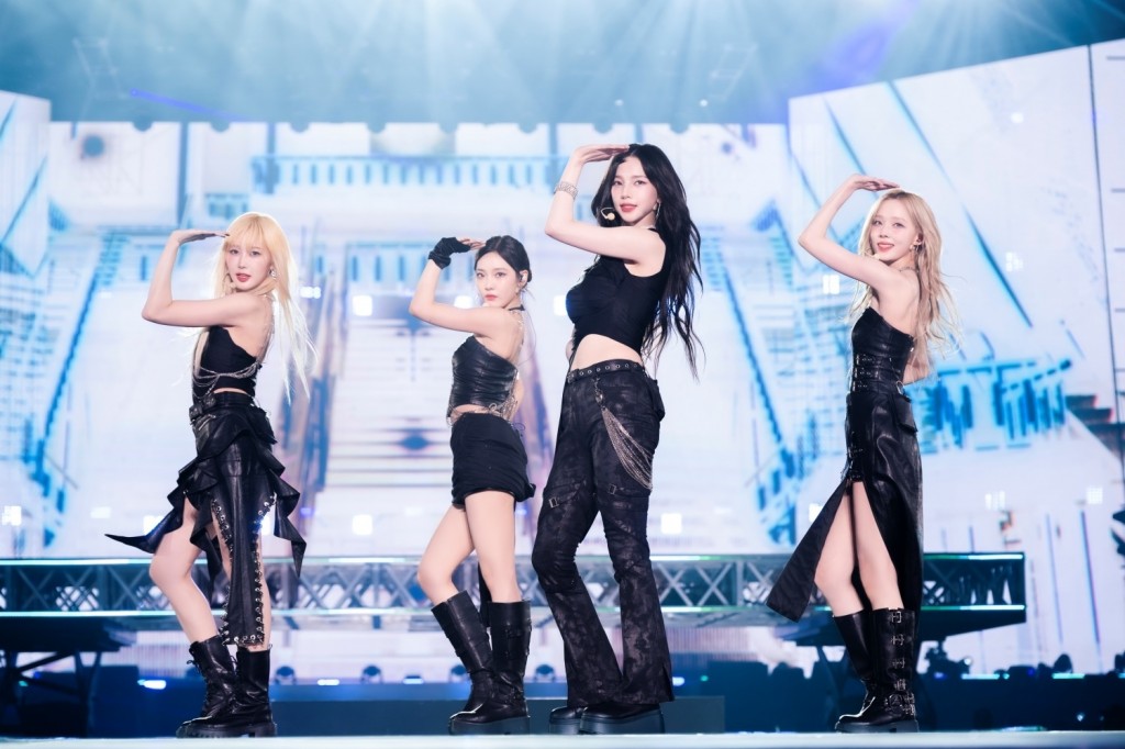 [ภาพคอนเสิร์ตที่โตเกียวโดม 1] 2024 aespa LIVE TOUR – SYNK  PARALLEL LINE – in TOKYO DOME -Special Edition-