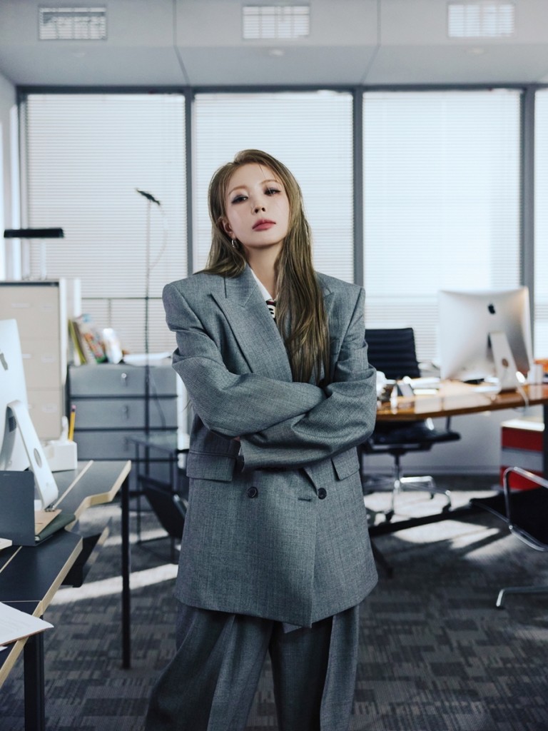 [ภาพทีเซอร์ 4] BoA อัลบั้มเต็มชุดที่ 11 'Crazier'