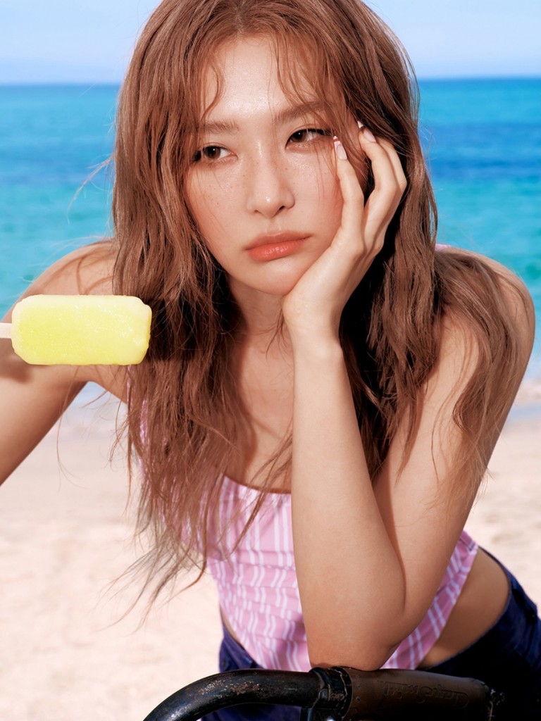 [ภาพทีเซอร์ SEULGI] Red Velvet มินิอัลบั้มฤดูร้อน ‘Velvet Summer’