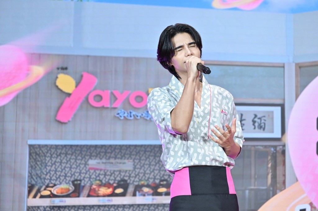 ภาพบรรยากาศการเปิดตัวพรีเซนเตอร์คนใหม่ของยาโยอิ (6)