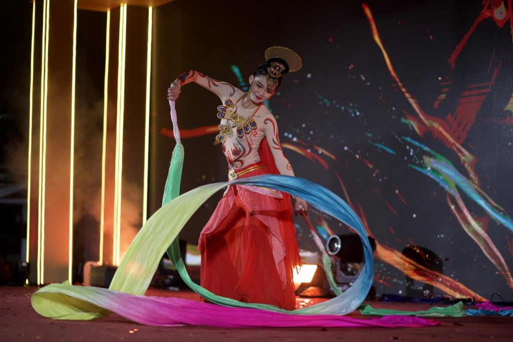 ภาพบรรยากาศการแสดงในงาน Siam Paragon A Prosperous Chinese New Year 2025 (1)