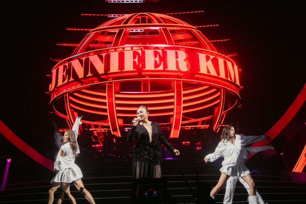 ภาพประกอบ เกินคิ้ม คอนเสิร์ต (6)