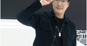 เคลลี่ ธนพัฒน์ ร่วมงาน ic!berlin Trunk Show นวัตกรรมแว่นตาที่ใหญ่ที่สุดของไทย  พร้อมเปิดตัวคอลเลกชัน Thailand Limited Edition