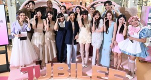 ดารา คนดังยกขบวนร่วมงาน Jubilee x POP MART   เปิดตัวคอลเลกชันสุดเอ็กซ์คลูซีฟ Jubilee x Sweet Bean – I Want A Hug