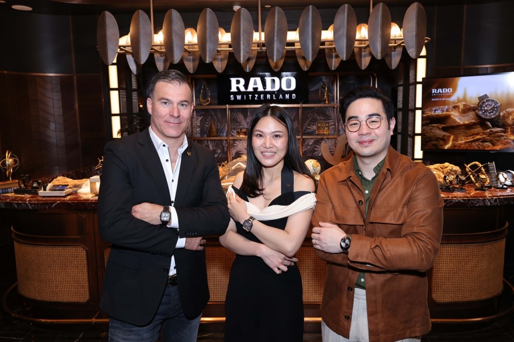 มร.เรเน่ ฟูลเลอร์, ธีรเนตร ภัทรวุฒิพงศ์, กฤษณ์ ภีมะโยธิน (1)