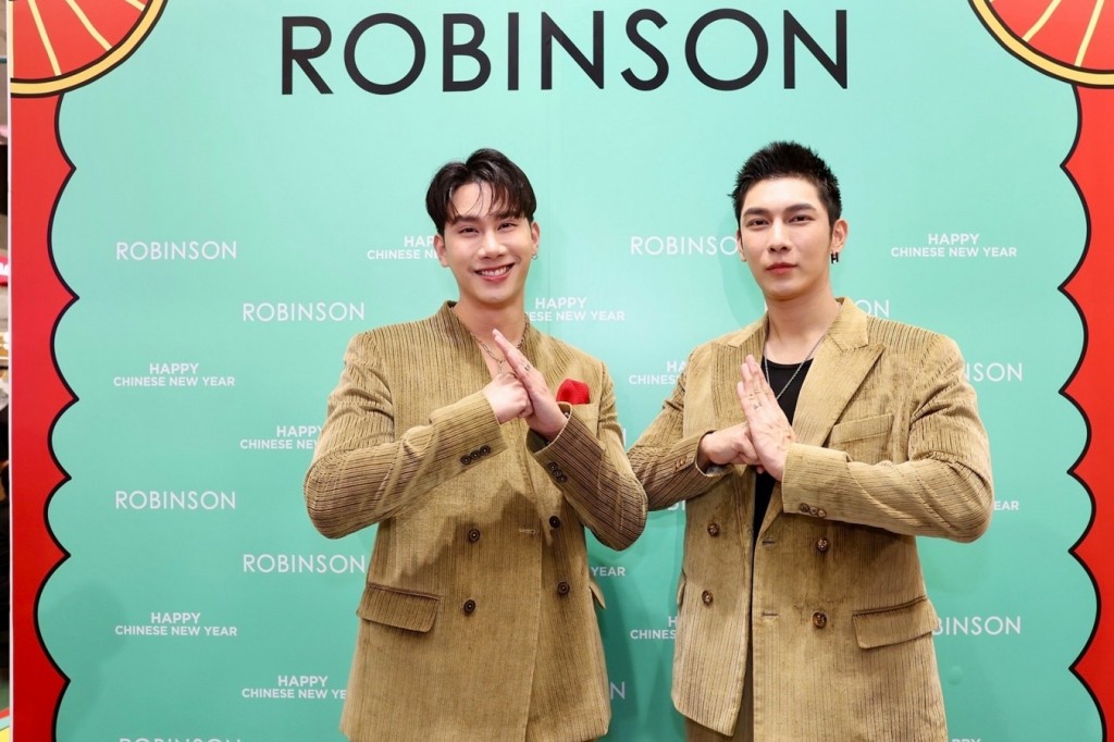 มิว และ ตุลย์ ร่วมงาน “ROBINSON HAPPY CHINESE NEW YEAR 2025” (02)