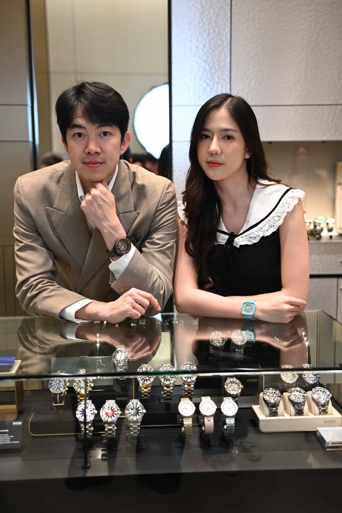 รักพงศ์ จันทรมังกร และแพรพันวา พงศธรวิสุทธิ์