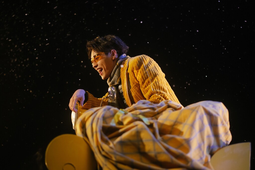 รูป“ซานต้าบิวกิ้น” พร้อมแจกความสดใส  ปล่อยซิงเกิลใหม่ล่าสุด “MR.EVERYTHING” _9