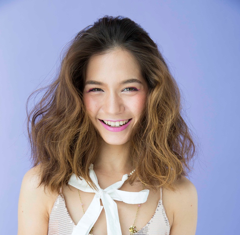 วี วีโอเลท