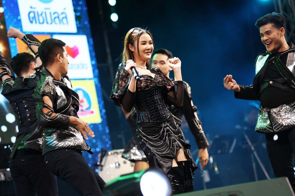 หมิว เขมจิรา