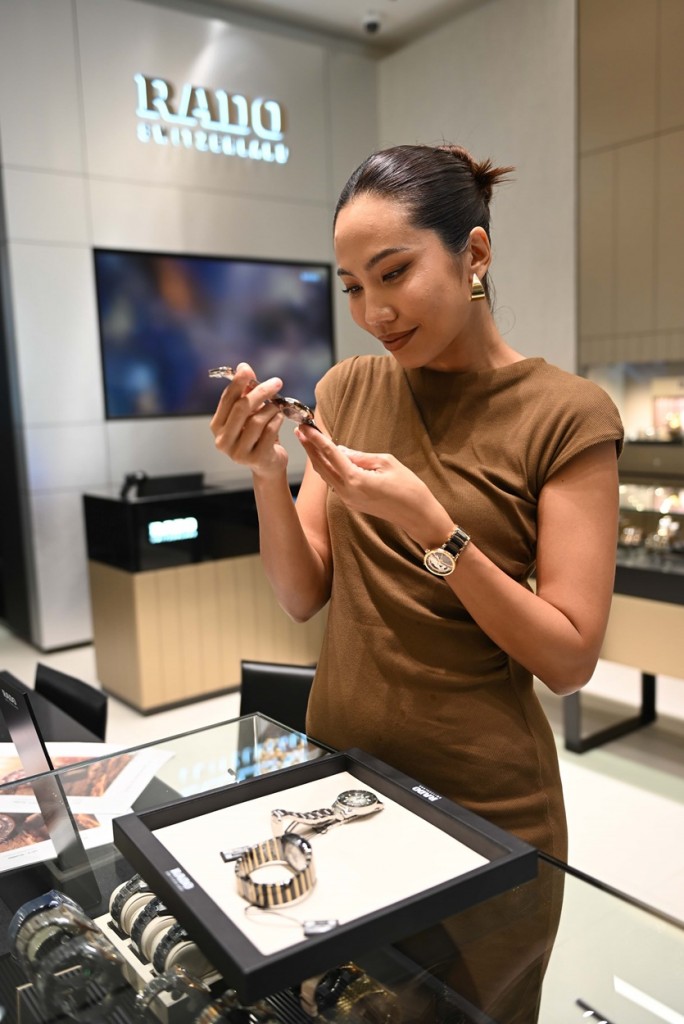 หม่อมราชวงศ์แม้นนฤมาส ยุคล สวัสดิ์-ชูโต (6)