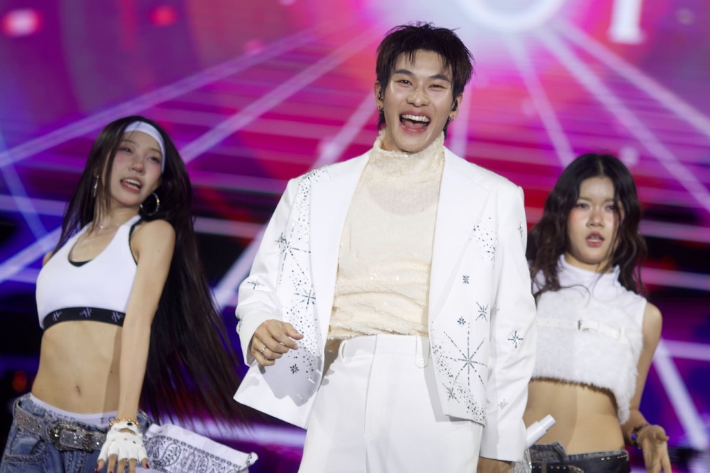 ออฟโรด จัดเต็มความสนุกแบบอันลิมิตบนเวที SIAM PARAGON THE MAGICAL COUNTDOWN CELEBRATION 2025 (15)